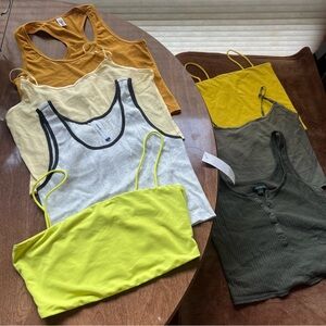 7 crop tank bundle women’s small (049)